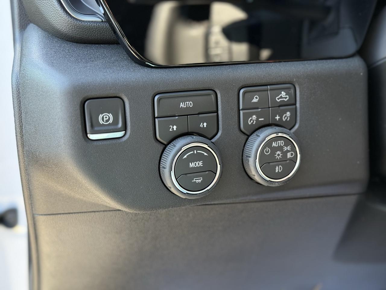 2026 Chevrolet Silverado 1500 LTZ Crestwood KY