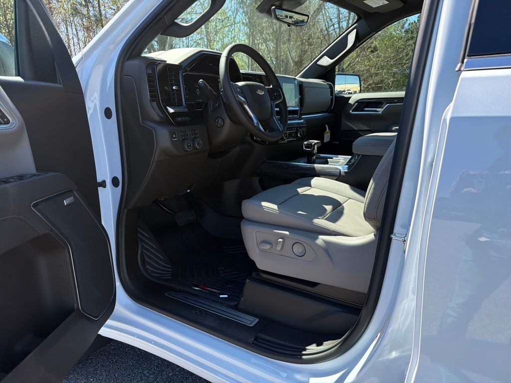 2026 Chevrolet Silverado 1500 LTZ Commerce GA