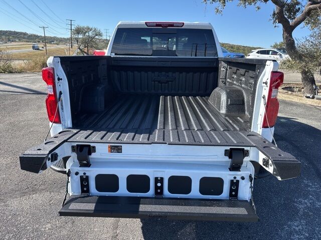 2026 Chevrolet Silverado 1500 ZR2 Kerrville TX