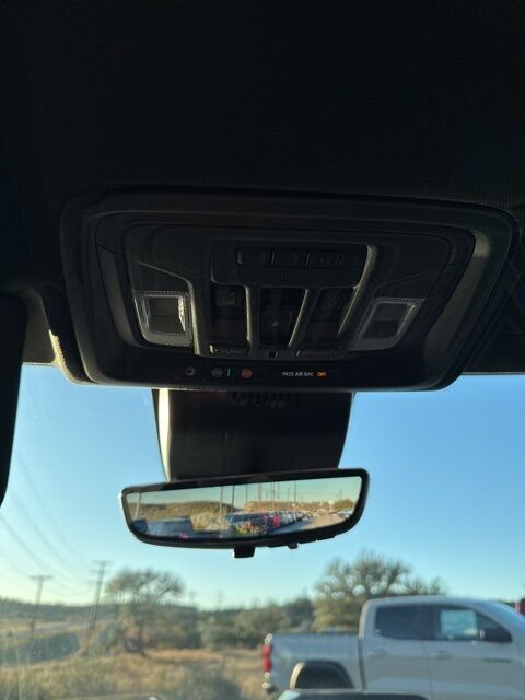 2026 Chevrolet Silverado 1500 ZR2  TX