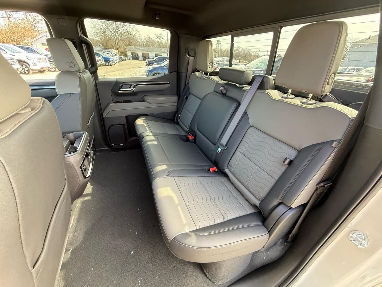 2026 Chevrolet Silverado 1500 ZR2 Crestwood KY