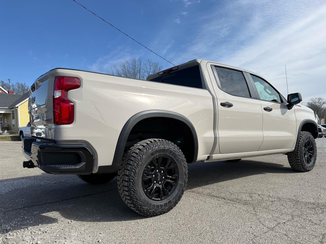 2026 Chevrolet Silverado 1500 ZR2 Crestwood KY