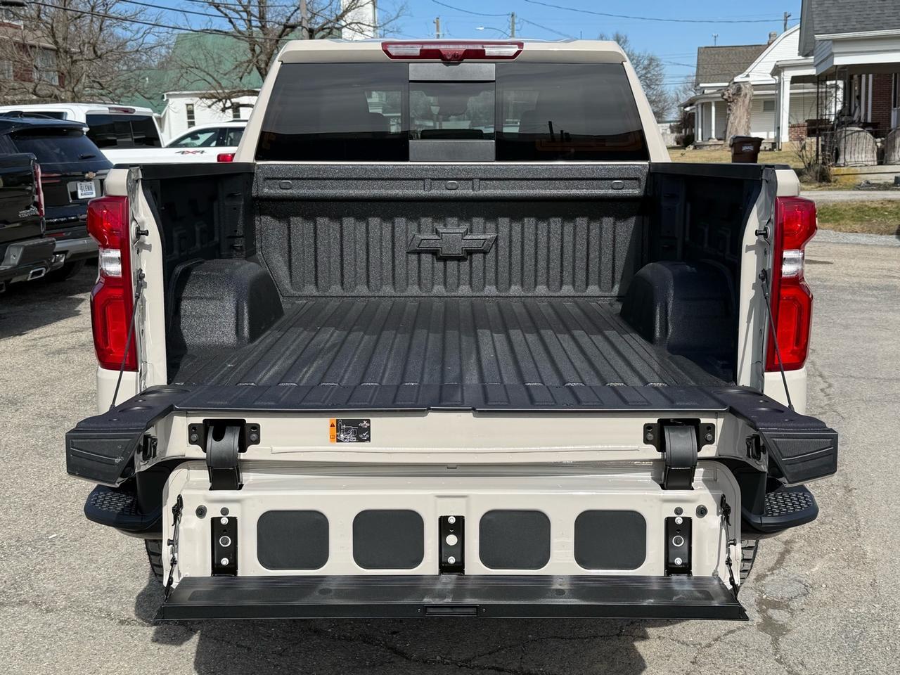 2026 Chevrolet Silverado 1500 ZR2 Crestwood KY