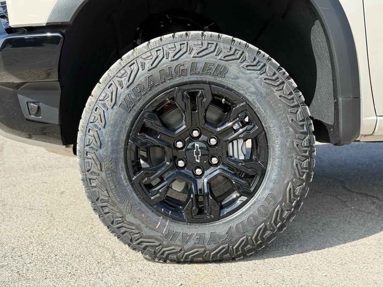 2026 Chevrolet Silverado 1500 ZR2 Crestwood KY