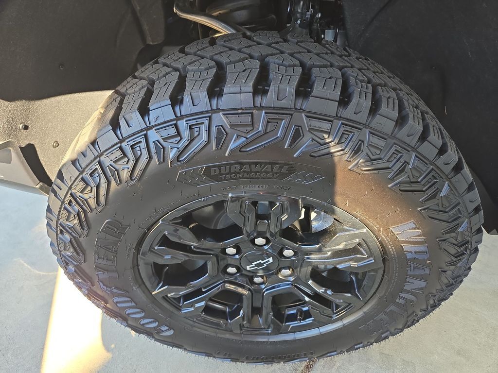 2026 Chevrolet Silverado 1500 ZR2 Folsom CA