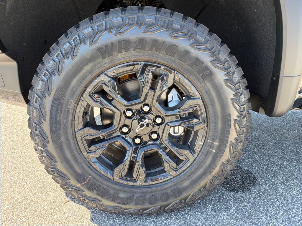 2026 Chevrolet Silverado 1500 ZR2 Commerce GA