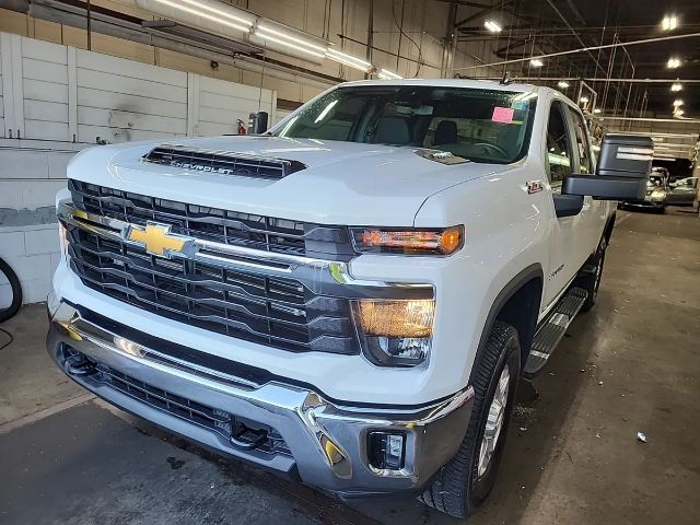 2026 Chevrolet Silverado 2500 HD Z71 Crew Cab, Standard Bed, LT, 4WD