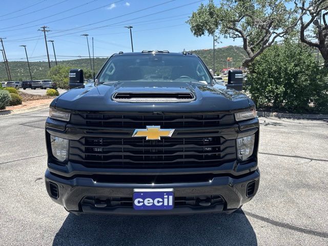 2026 Chevrolet Silverado 2500HD Custom