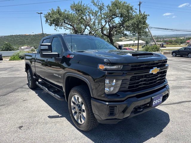 2026 Chevrolet Silverado 2500HD Custom