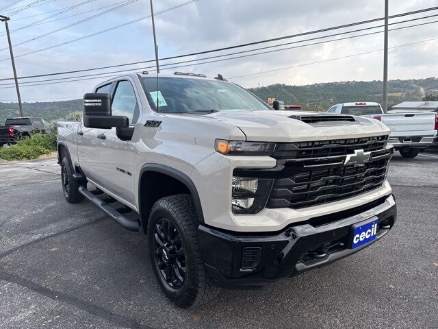 2026 Chevrolet Silverado 2500HD Custom
