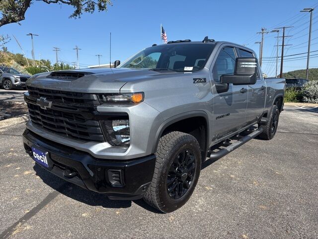 2026 Chevrolet Silverado 2500HD Custom