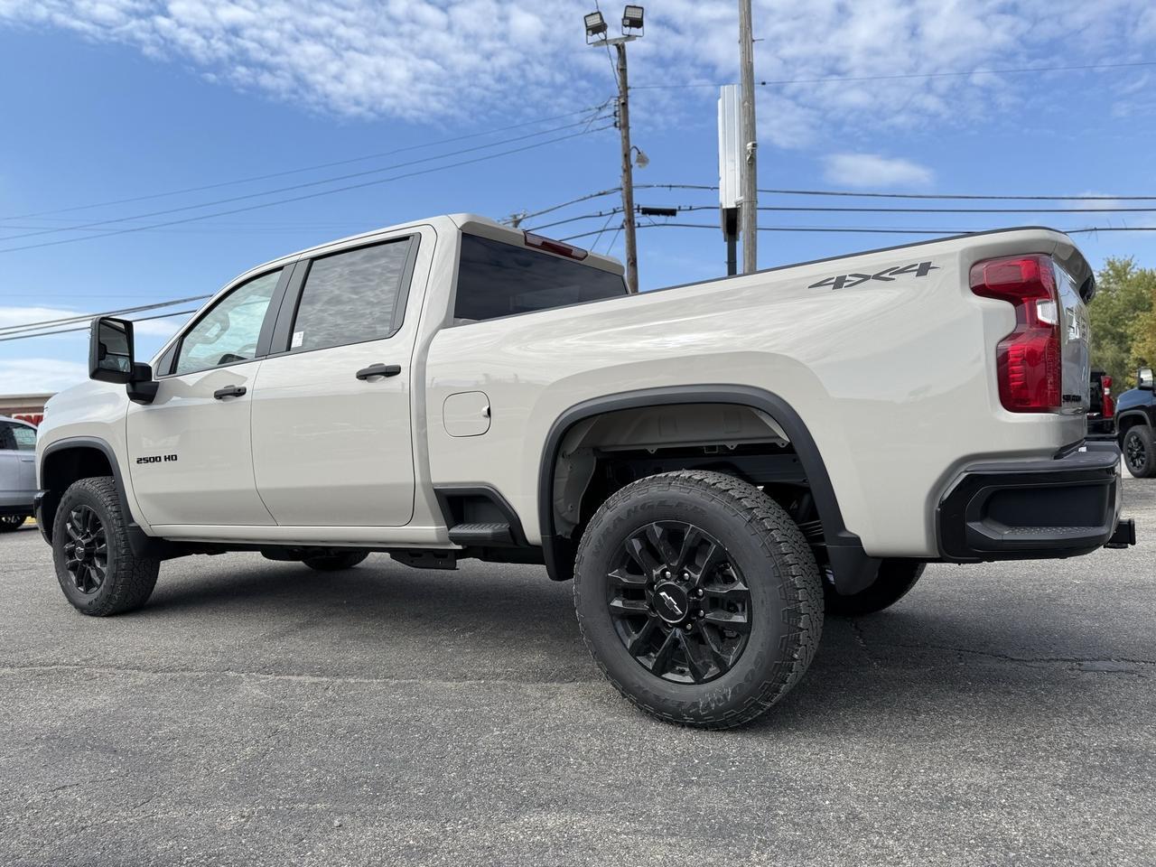 2026 Chevrolet Silverado 2500HD Custom Crestwood KY