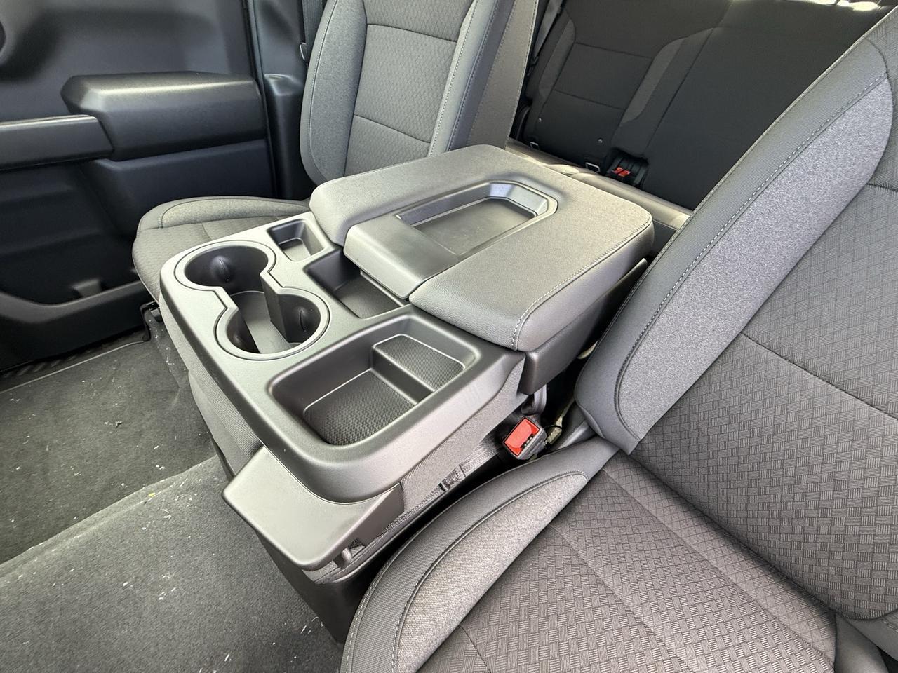 2026 Chevrolet Silverado 2500HD Custom Crestwood KY