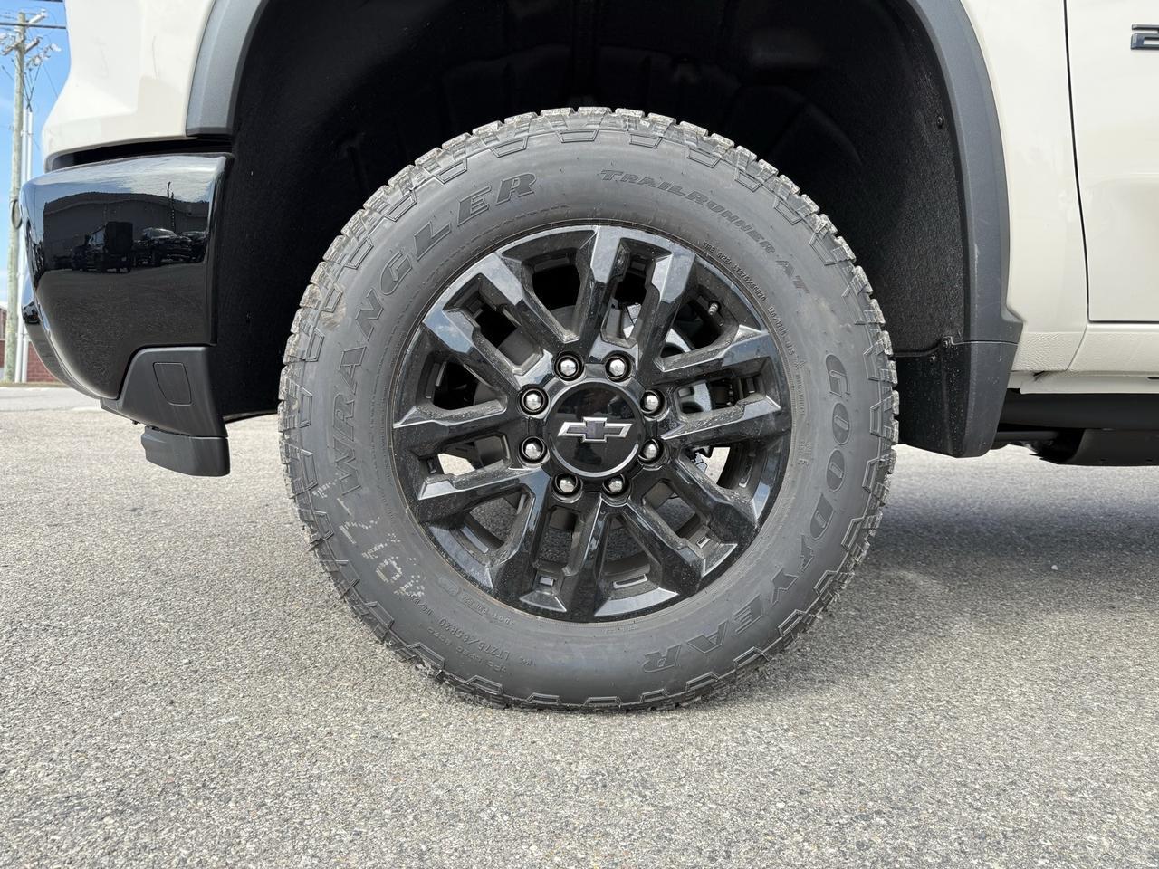 2026 Chevrolet Silverado 2500HD Custom Crestwood KY