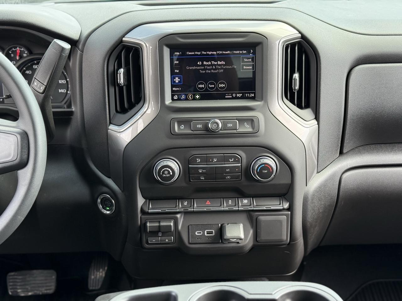 2026 Chevrolet Silverado 2500HD Custom Crestwood KY