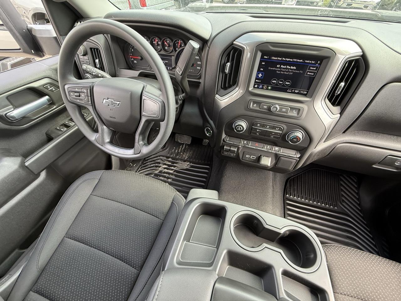 2026 Chevrolet Silverado 2500HD Custom Crestwood KY