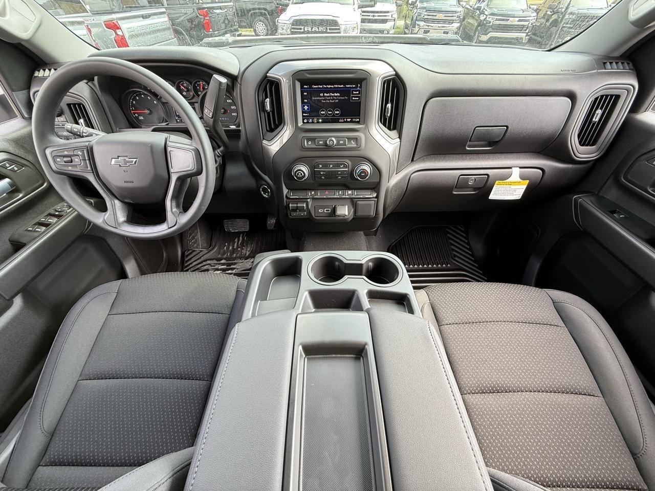 2026 Chevrolet Silverado 2500HD Custom Crestwood KY
