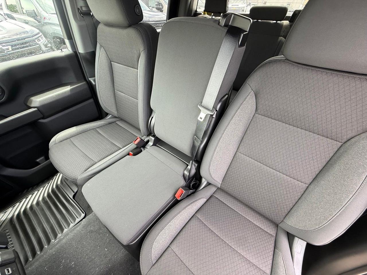 2026 Chevrolet Silverado 2500HD Custom Crestwood KY