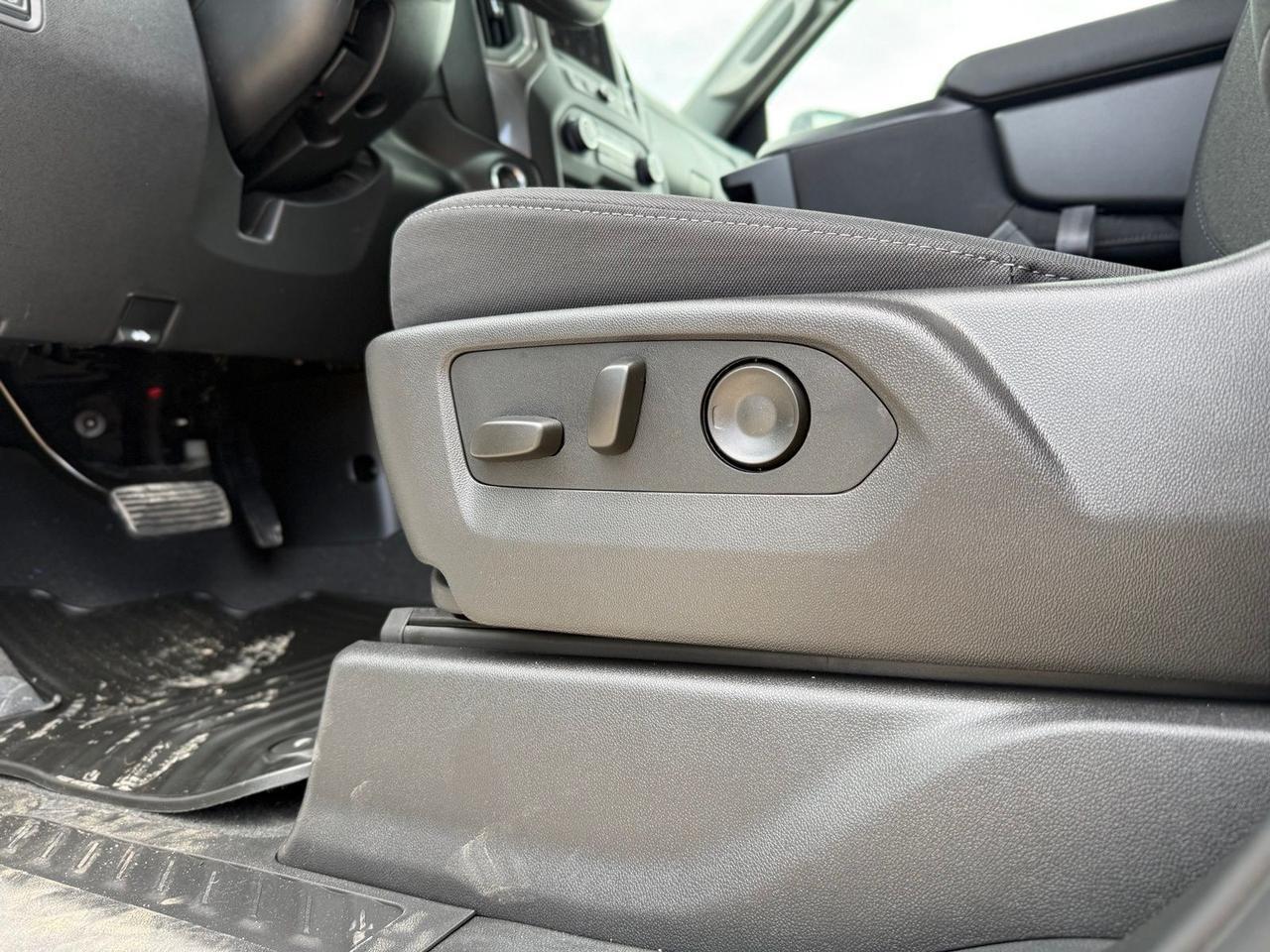 2026 Chevrolet Silverado 2500HD Custom Crestwood KY
