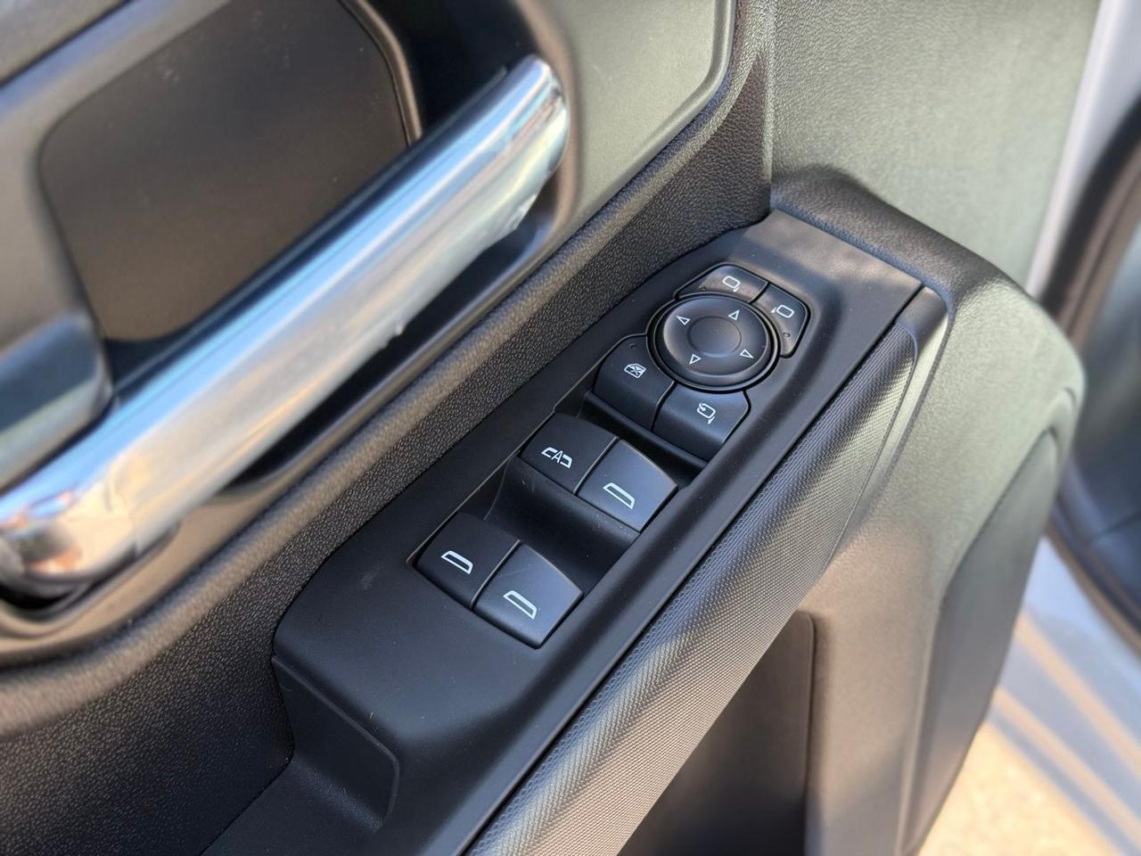 2026 Chevrolet Silverado 2500HD Custom Crestwood KY