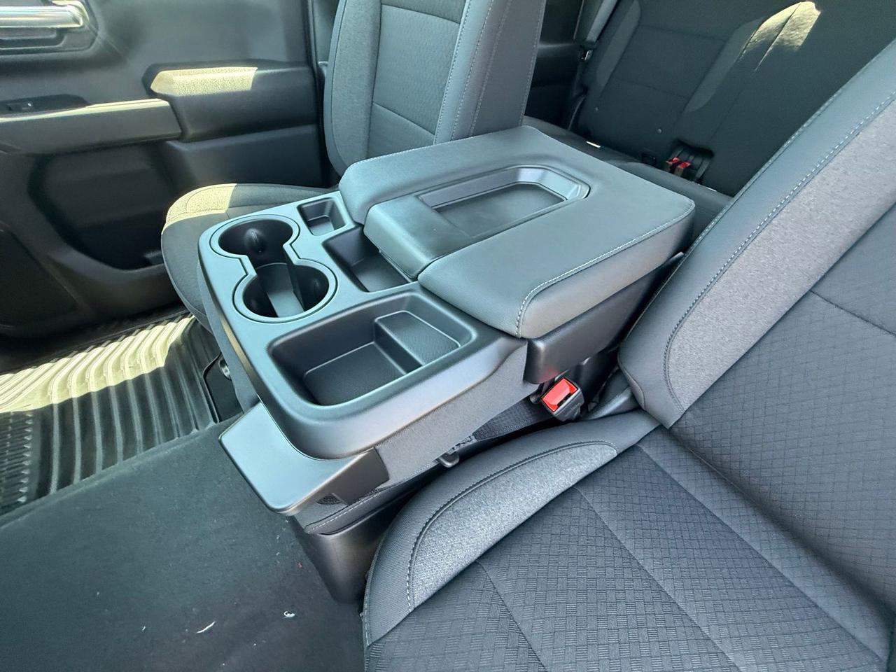 2026 Chevrolet Silverado 2500HD Custom Crestwood KY