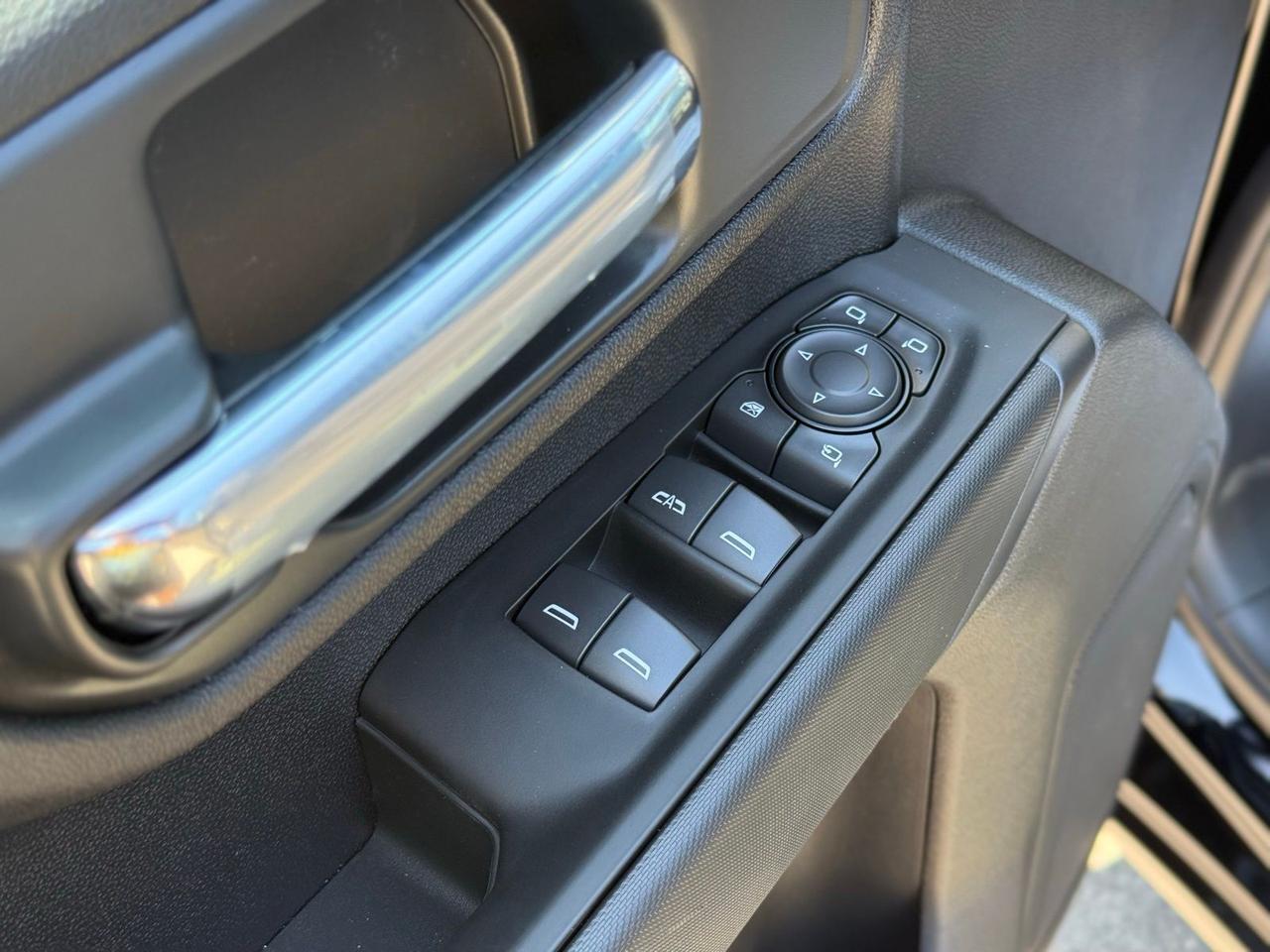 2026 Chevrolet Silverado 2500HD Custom Crestwood KY