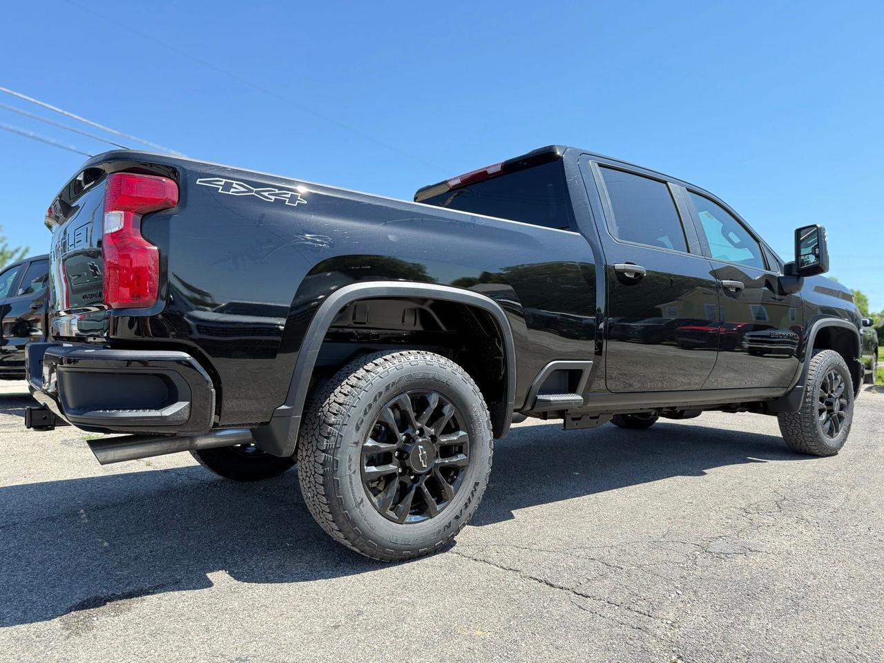 2026 Chevrolet Silverado 2500HD Custom Crestwood KY