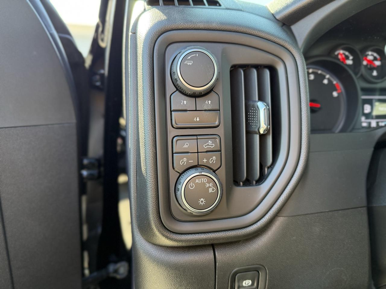 2026 Chevrolet Silverado 2500HD Custom Crestwood KY