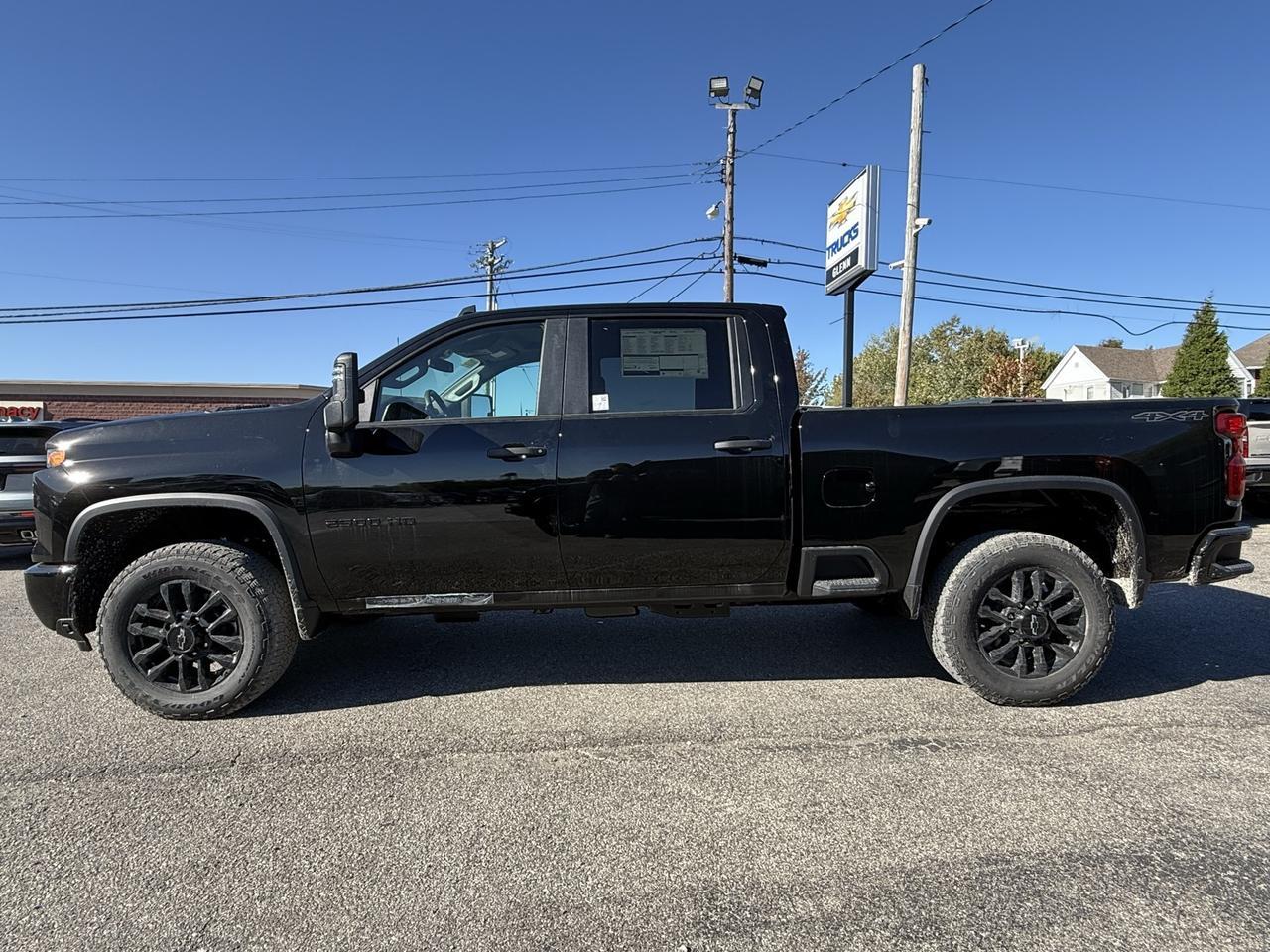 2026 Chevrolet Silverado 2500HD Custom Crestwood KY