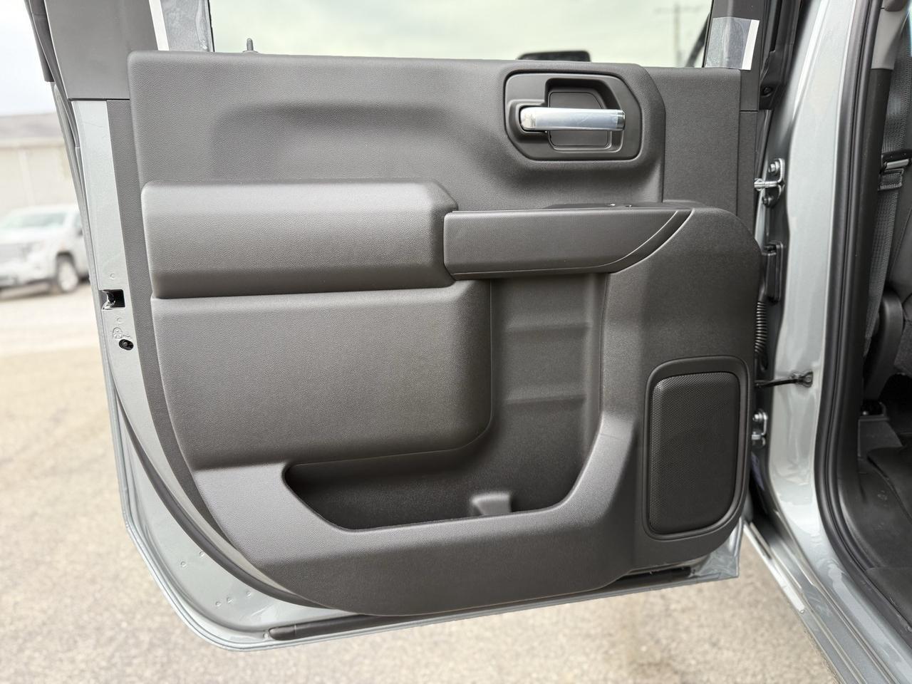 2026 Chevrolet Silverado 2500HD Custom Crestwood KY