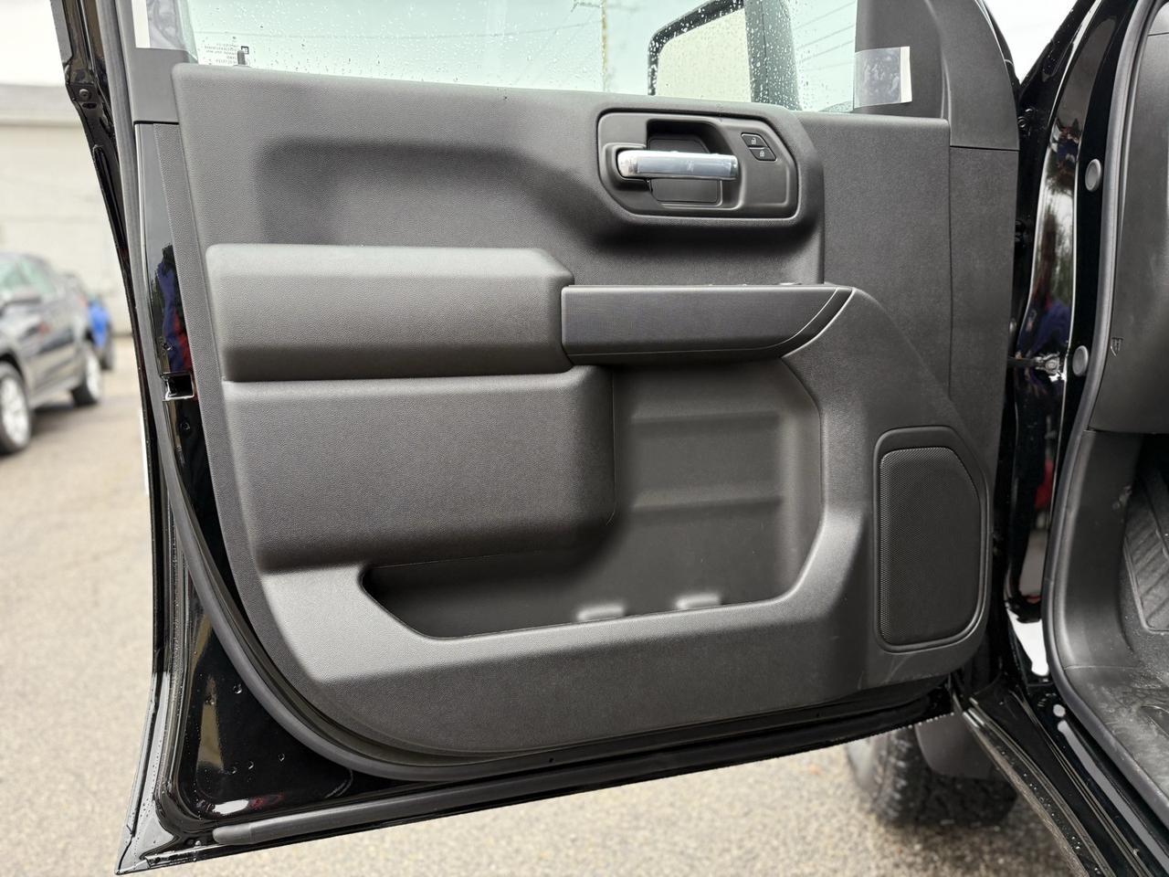 2026 Chevrolet Silverado 2500HD Custom Crestwood KY