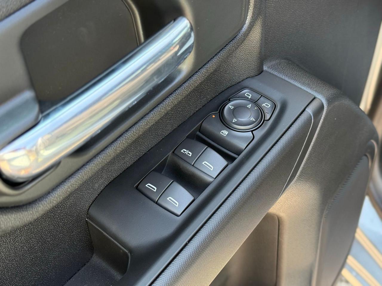 2026 Chevrolet Silverado 2500HD Custom Crestwood KY