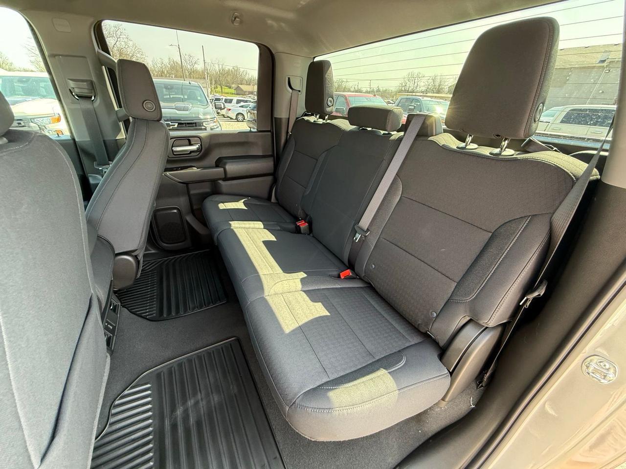 2026 Chevrolet Silverado 2500HD Custom Crestwood KY