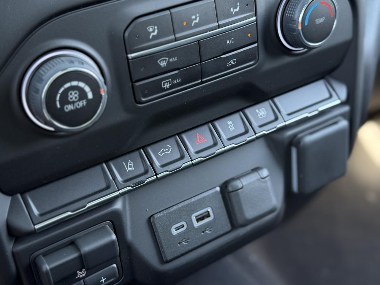 2026 Chevrolet Silverado 2500HD Custom Crestwood KY