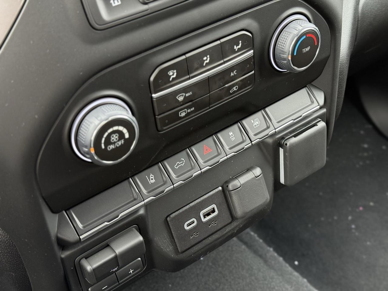 2026 Chevrolet Silverado 2500HD Custom Crestwood KY