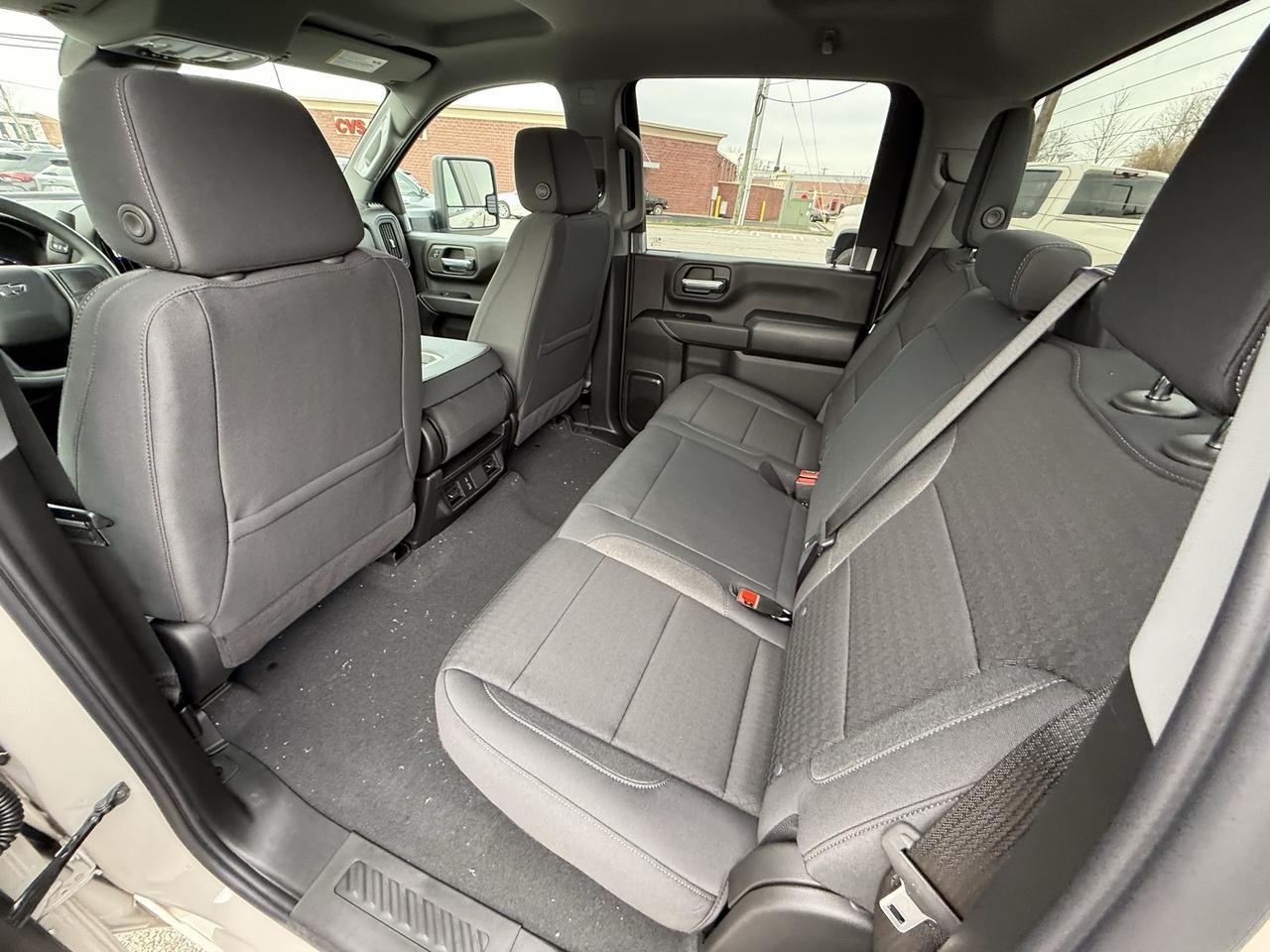 2026 Chevrolet Silverado 2500HD Custom Crestwood KY