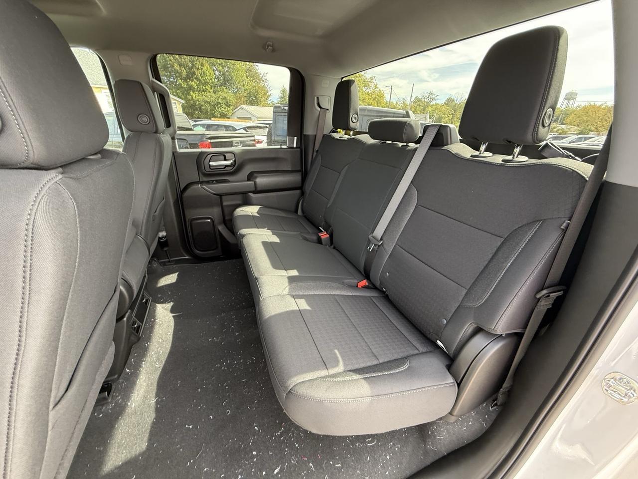 2026 Chevrolet Silverado 2500HD Custom Crestwood KY