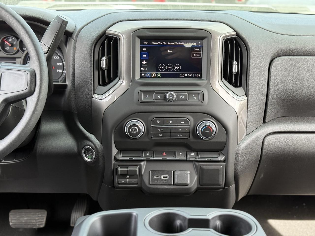 2026 Chevrolet Silverado 2500HD Custom Crestwood KY