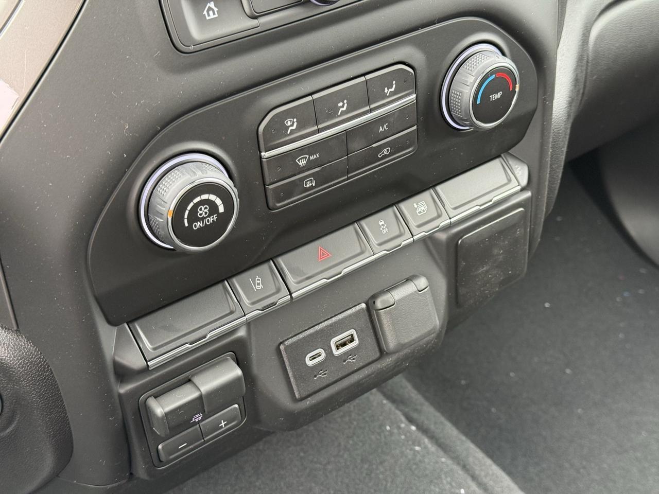 2026 Chevrolet Silverado 2500HD Custom Crestwood KY