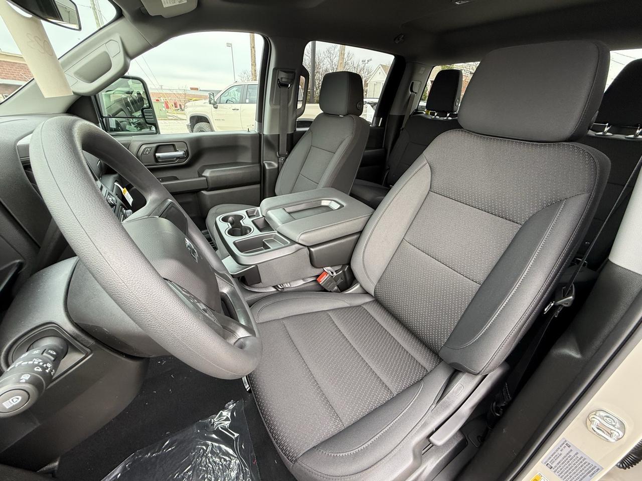 2026 Chevrolet Silverado 2500HD Custom Crestwood KY