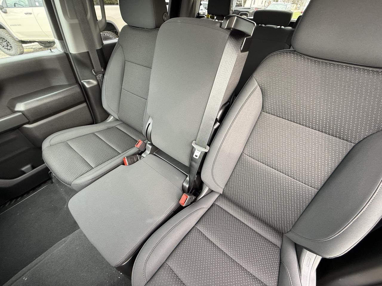 2026 Chevrolet Silverado 2500HD Custom Crestwood KY