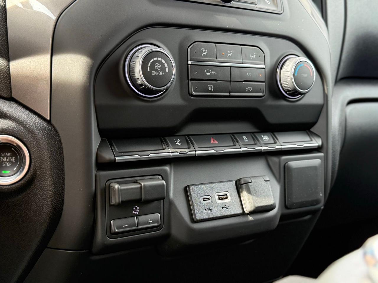 2026 Chevrolet Silverado 2500HD Custom Crestwood KY