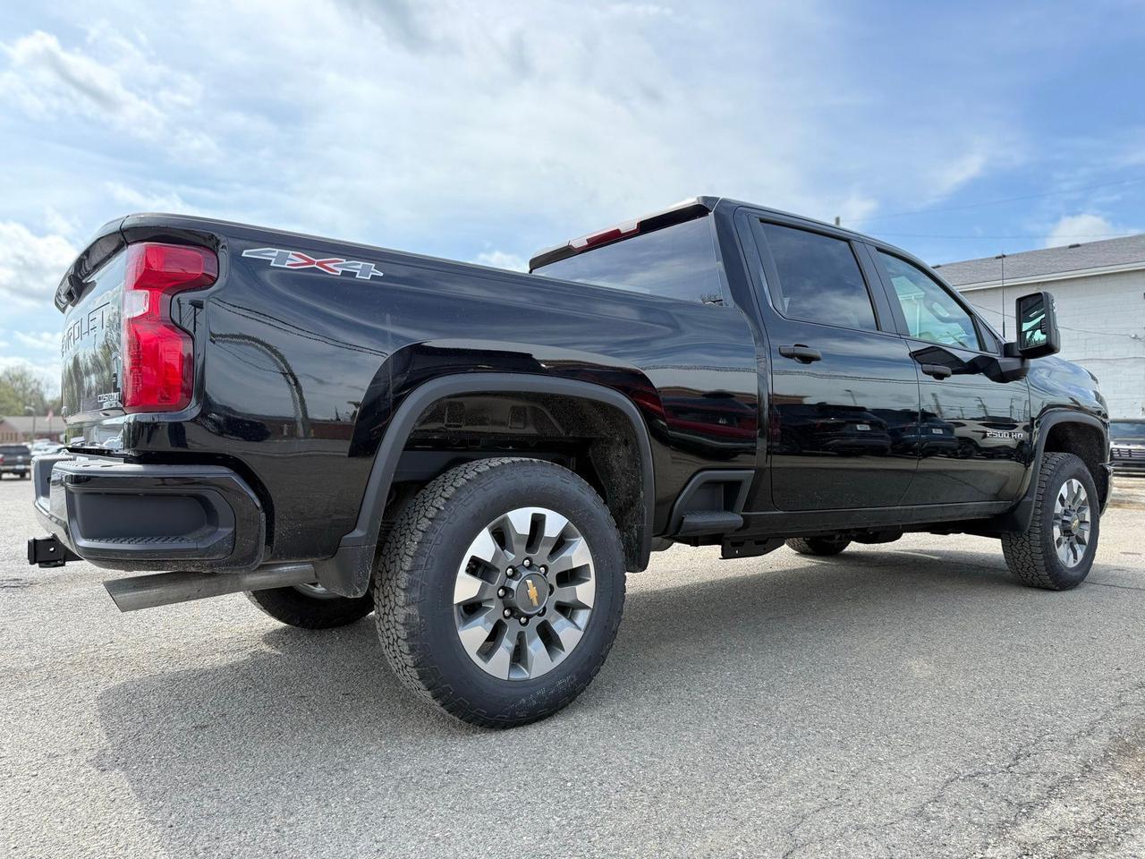 2026 Chevrolet Silverado 2500HD Custom Crestwood KY