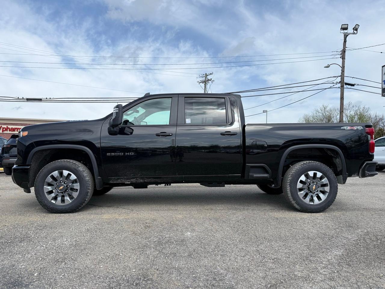 2026 Chevrolet Silverado 2500HD Custom Crestwood KY