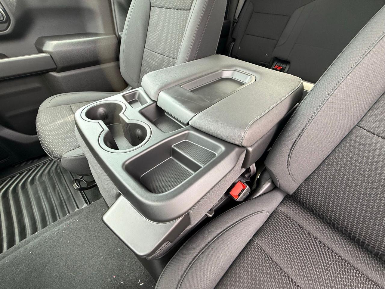 2026 Chevrolet Silverado 2500HD Custom Crestwood KY