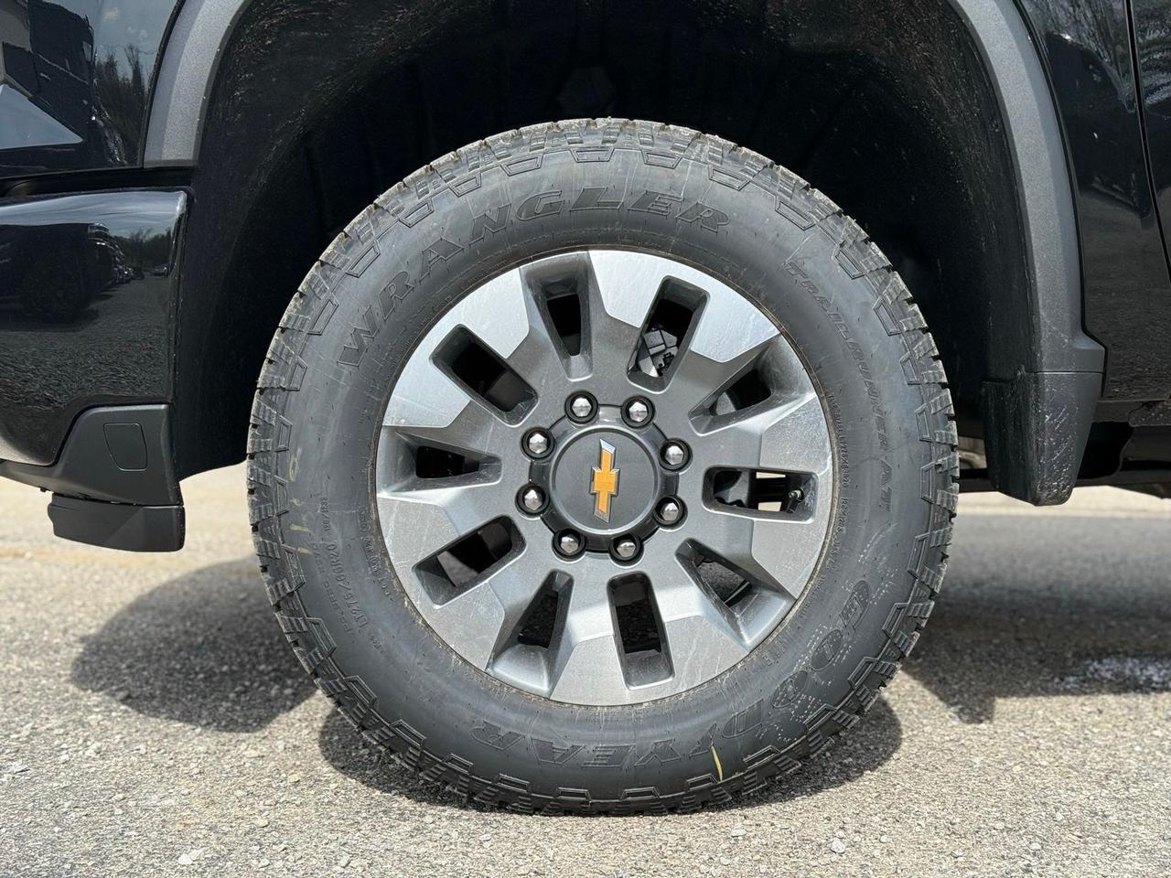 2026 Chevrolet Silverado 2500HD Custom