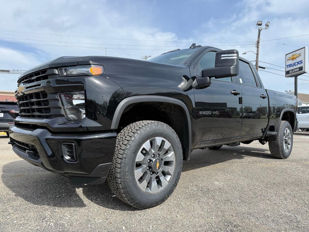 2026 Chevrolet Silverado 2500HD Custom