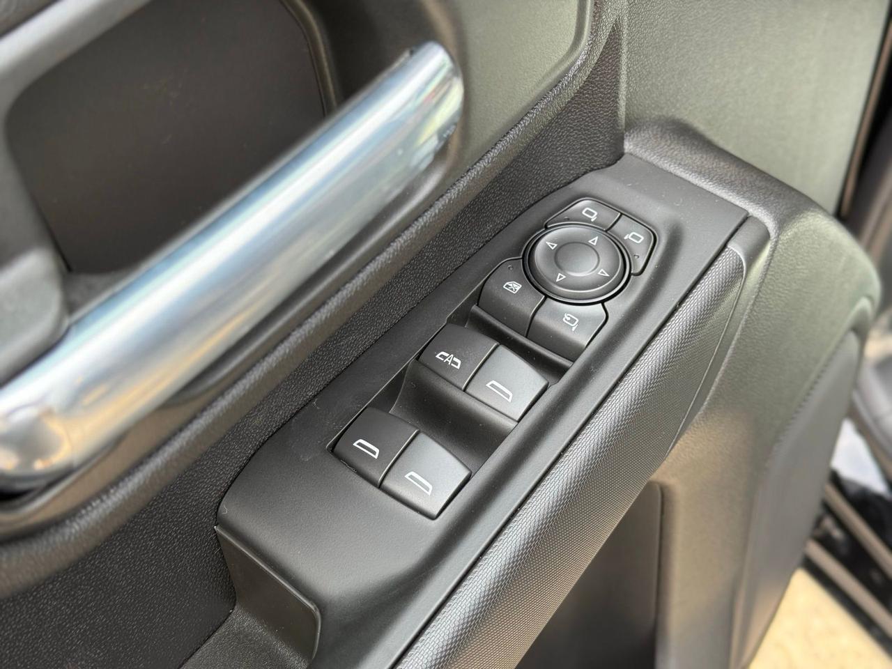 2026 Chevrolet Silverado 2500HD Custom Crestwood KY