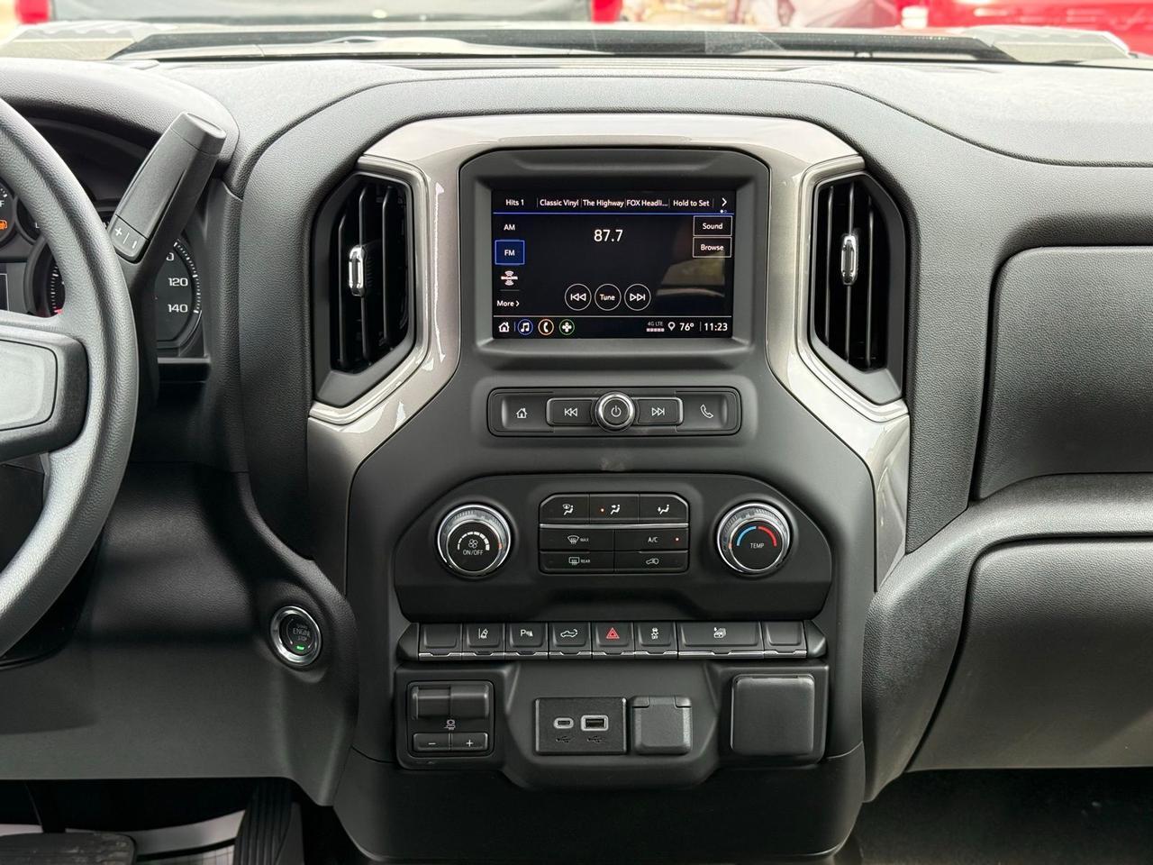 2026 Chevrolet Silverado 2500HD Custom Crestwood KY