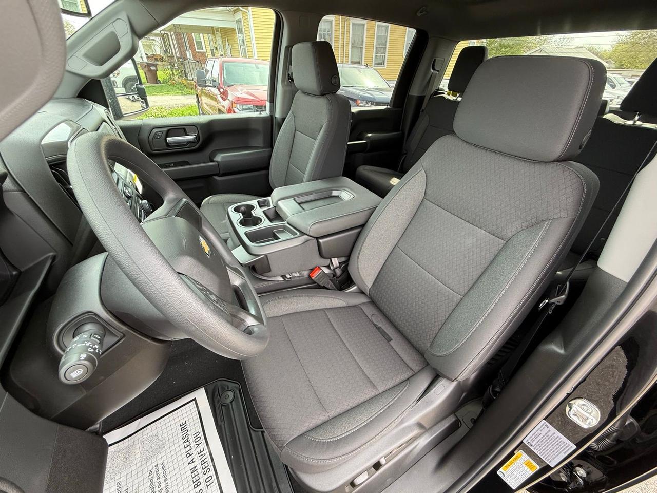 2026 Chevrolet Silverado 2500HD Custom Crestwood KY